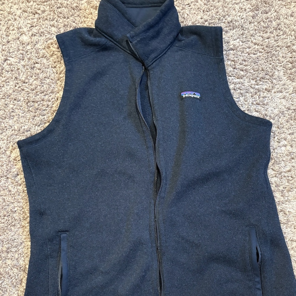 Women's Patagonia Knit Vest Navy Size XL Style Number 26887